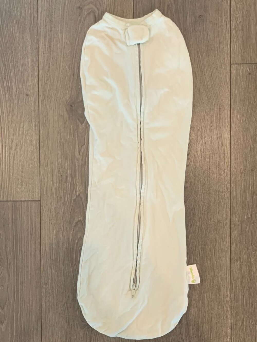 Woombie Swaddle Mint Green 14-19 Pounds